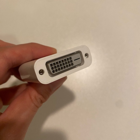 Apple Mini DisplayPort to DVI Adapter - Picture 3 of 3